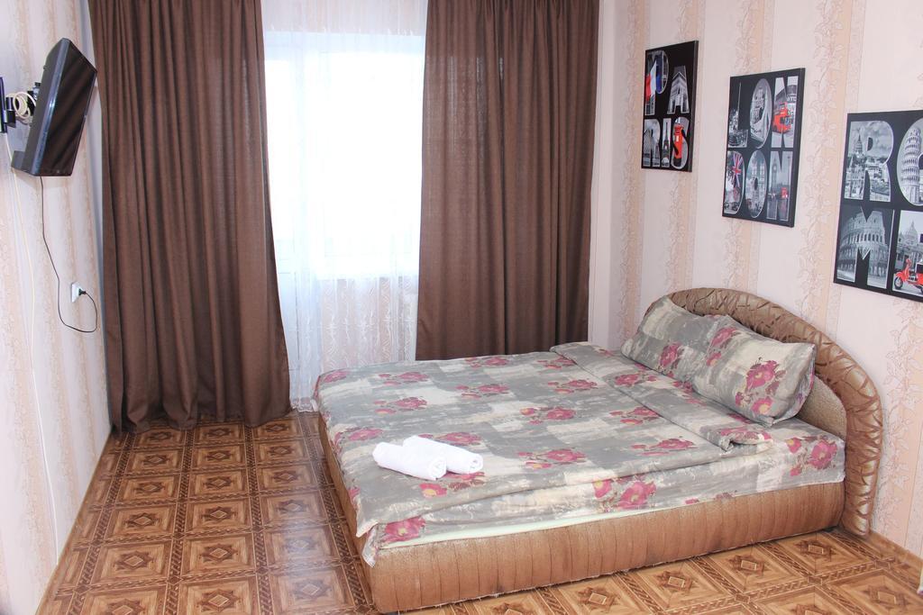 Apartment On Kursova 3A Bila Cerkva Esterno foto